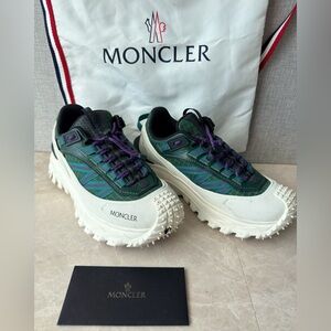 Moncler Women’s Trailgrip GTX Sneakers – Waterproof & Lightweight Size 36